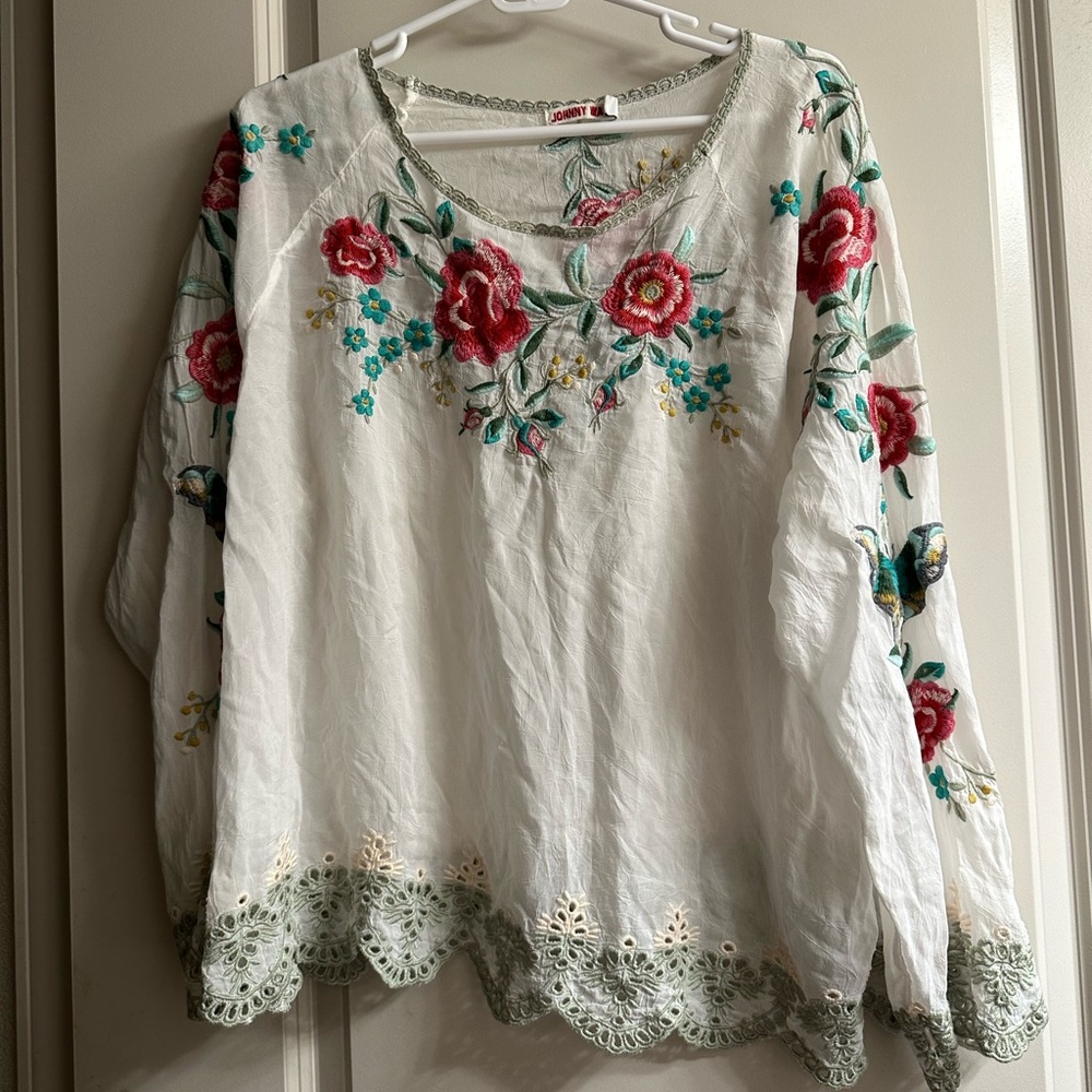 Johnny Was White Floral Embroidered Boho Blouse